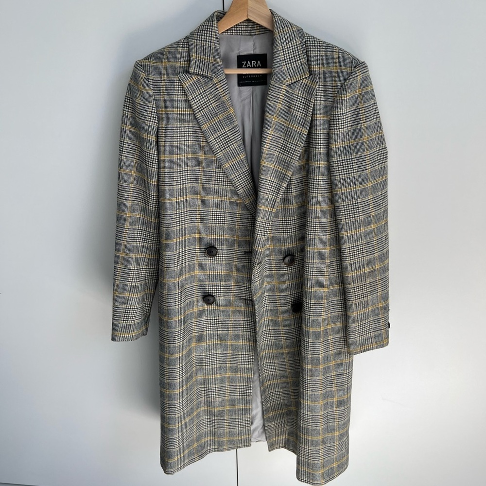 Zara coat w/ lapels